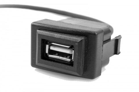 USB разъем Chevrolet Colorado Carav 17-011